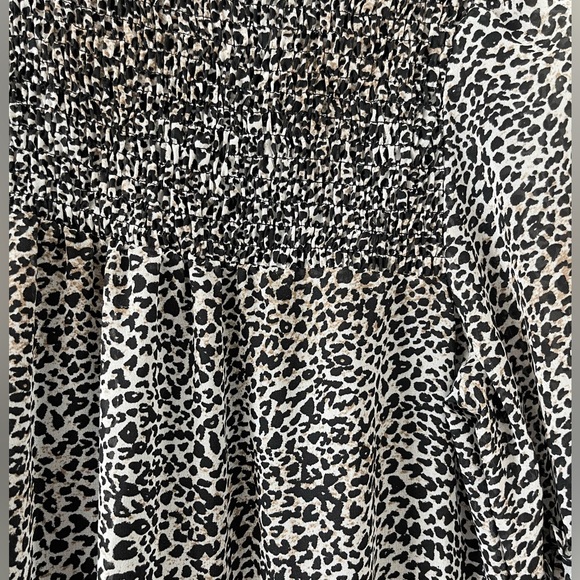 THE PERFECT DRESS! - Picture 2 of 6